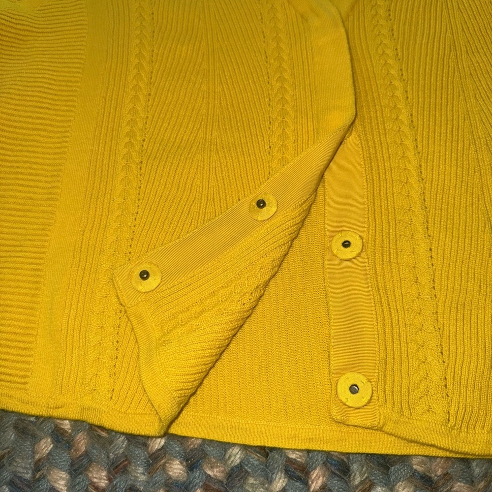 Cabi Sunny Sweater sz S EUC - Picture 9 of 11